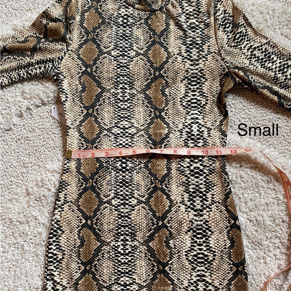 Snakeskin animal print sexy mini dress NWT small large - Picture 6 of 16